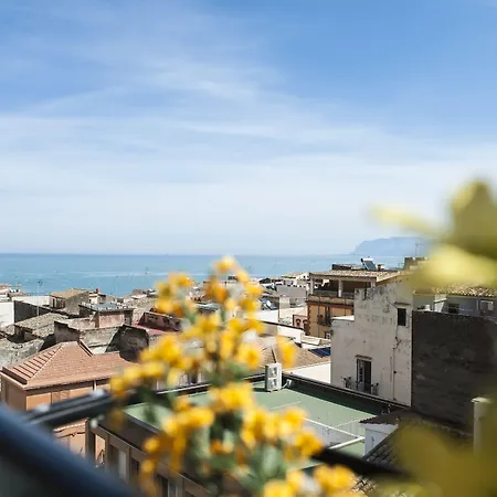 D'anna Bed and Breakfast 4*